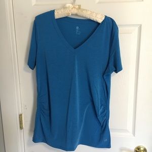 GAP Fit Maternity Shirt